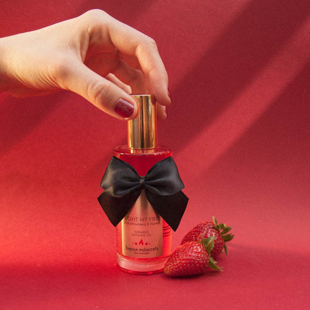 Flavored Warming Massage Oil – Bijoux Indiscrets